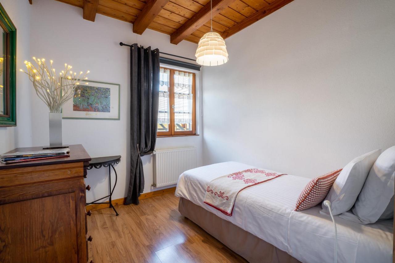 La Cour St-Fulrad - Appartements Saint-Hippolyte  Exteriör bild