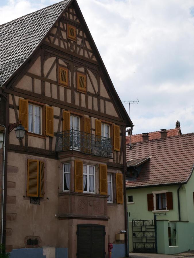 La Cour St-Fulrad - Appartements Saint-Hippolyte  Exteriör bild